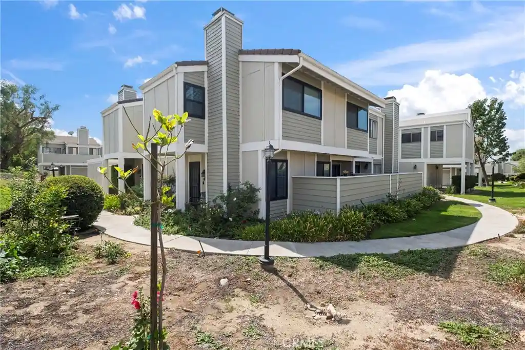 Townhouse for sale at 27120 Crossglade #1, Canyon Country, CA 91351 | MLS# PI26230237