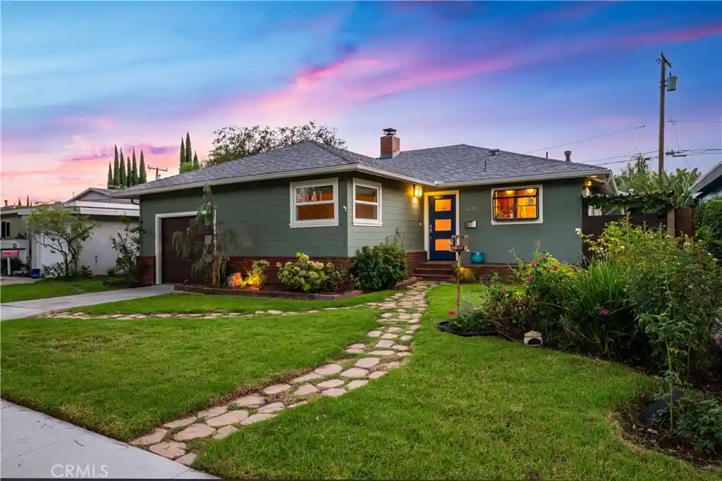 Single family home for sale at 6142 E Keynote St, Long Beach, CA 90808 | MLS# PW26227285