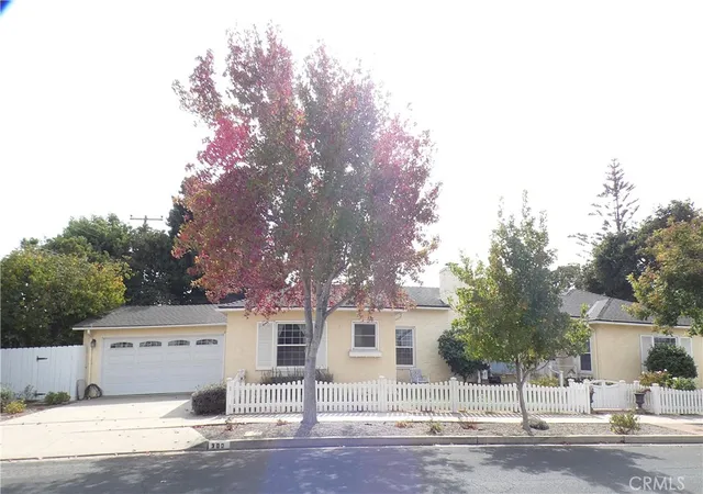 Single family home for sale at 300 E Mariposa, Santa Maria, CA 93454 | MLS# PI26229874