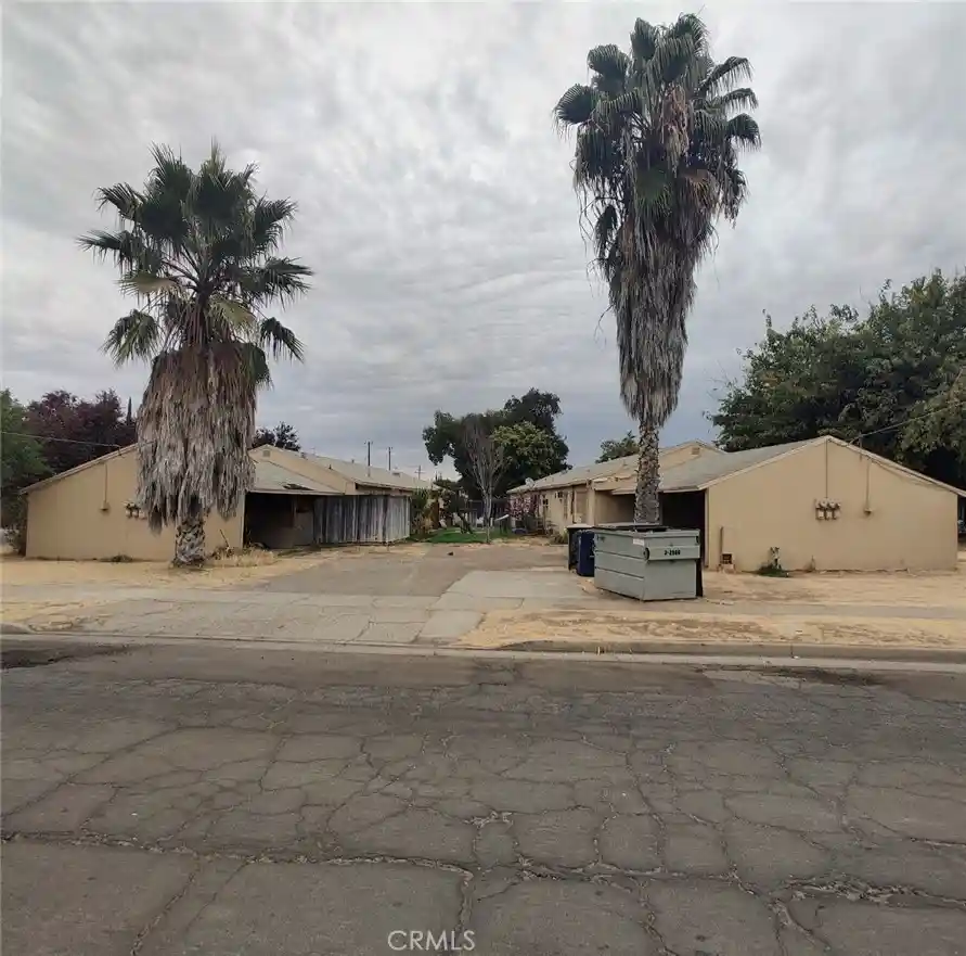 Photo 1 of Multi family home for sale at 902 Barney, Merced, CA 95340 | MLS# MC26230300 | Listing updated on 2026-10-24