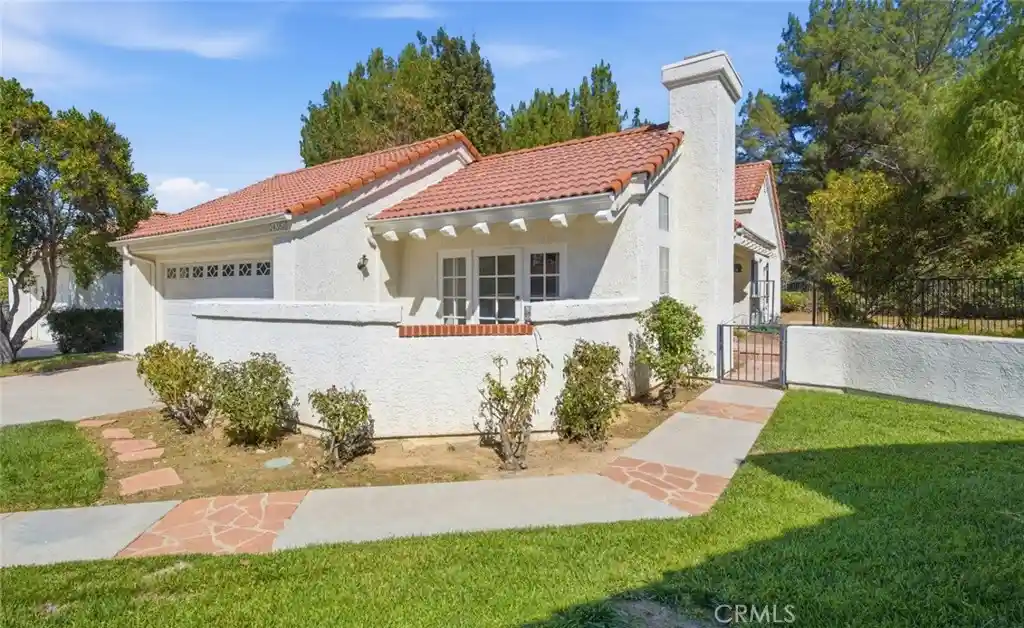 Single family home for sale at 24351 Sorrento Ct, Valencia, CA 91355 | MLS# SR26230152