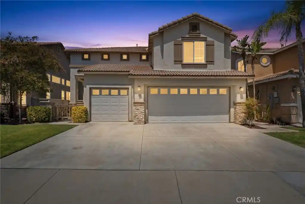 Photo 1 of Single family home for sale at 10 Villa Valtelena, Lake Elsinore, CA 92532 | MLS# PW26230500 | Listing updated on 2026-10-26