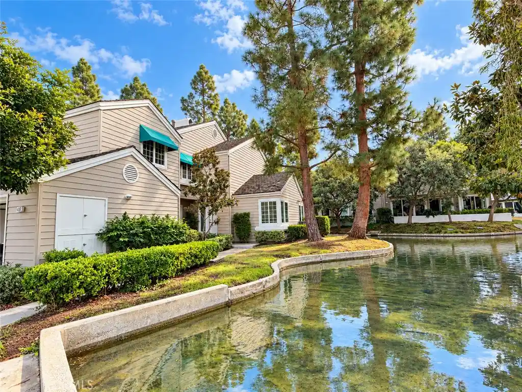 Listing Photo 1 - Condo for sale in 48 Lakefront located at 48 Lakefront, Irvine, CA 92604 - Unit 48 Lakefront