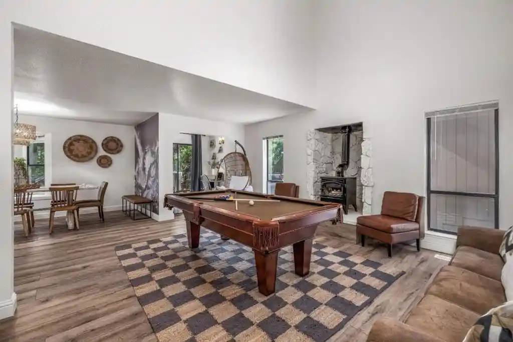 Single family home for sale at 19452 Pleasantview Dr, Groveland, CA 95321 | MLS# ML82065701
