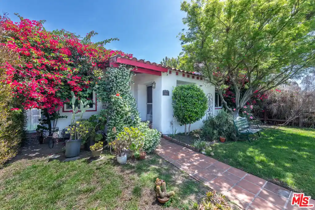 Single family home for sale at 2008 S Bedford St, Los Angeles, CA 90034 | MLS# 26104198