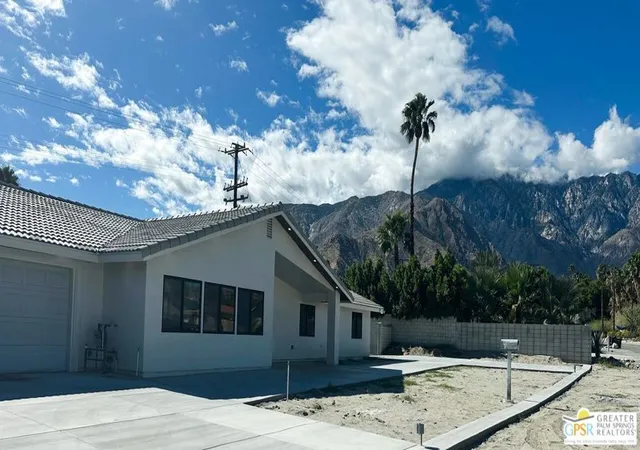 Photo 1 of Single family home for sale at 537 W Yorba Rd, Palm Springs, CA 92262 | MLS# 26103846PS | Listing updated on 2026-10-28
