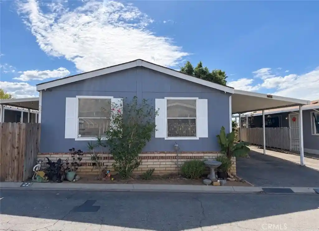 Manufactured home for sale at 6130 Camino Real Space 22, Riverside, CA 92509 | MLS# IG26230715