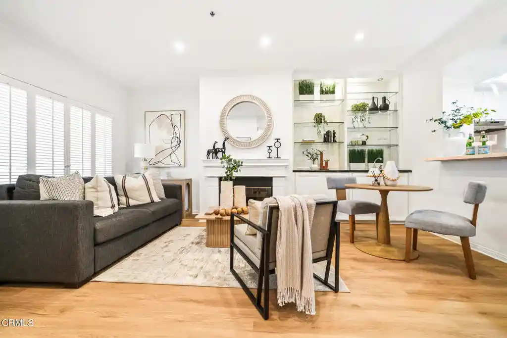 Condo for sale at 111 S Oak Knoll Ave #107, Pasadena, CA 91101 | MLS# P1-29382