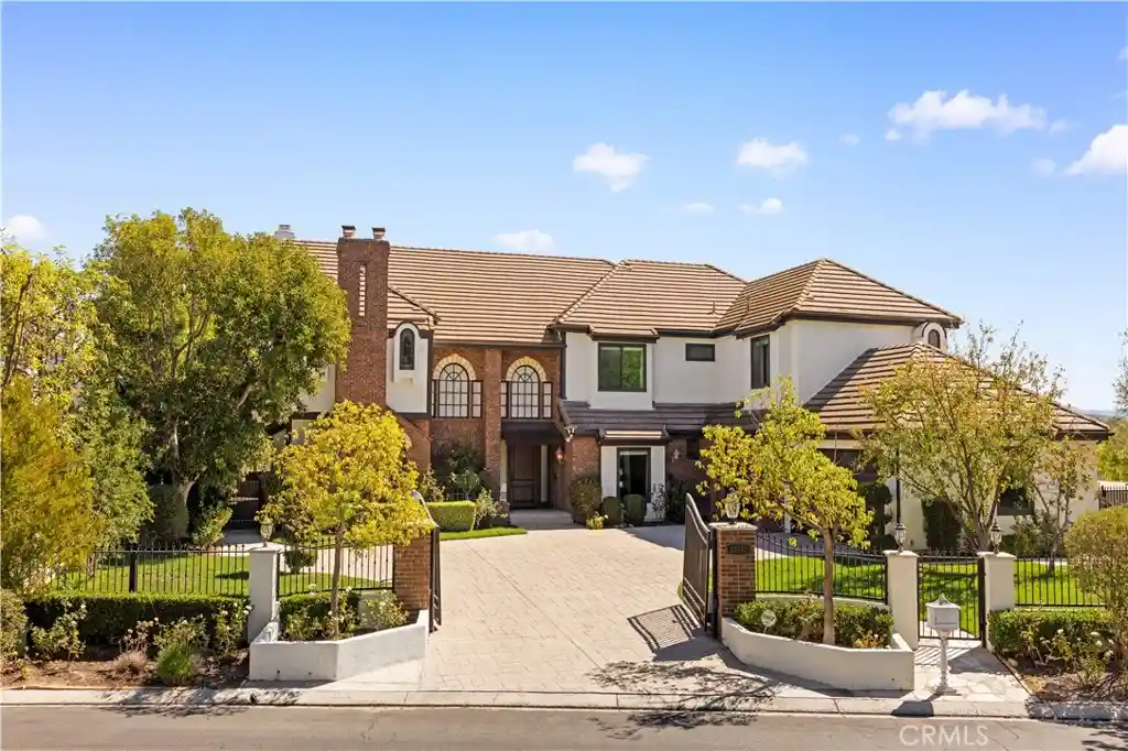 Photo 1 of Mansion for sale at 23762 Via Monte, Trabuco Canyon, CA 92679 | MLS# OC26230834 | Listing updated on 2026-10-27
