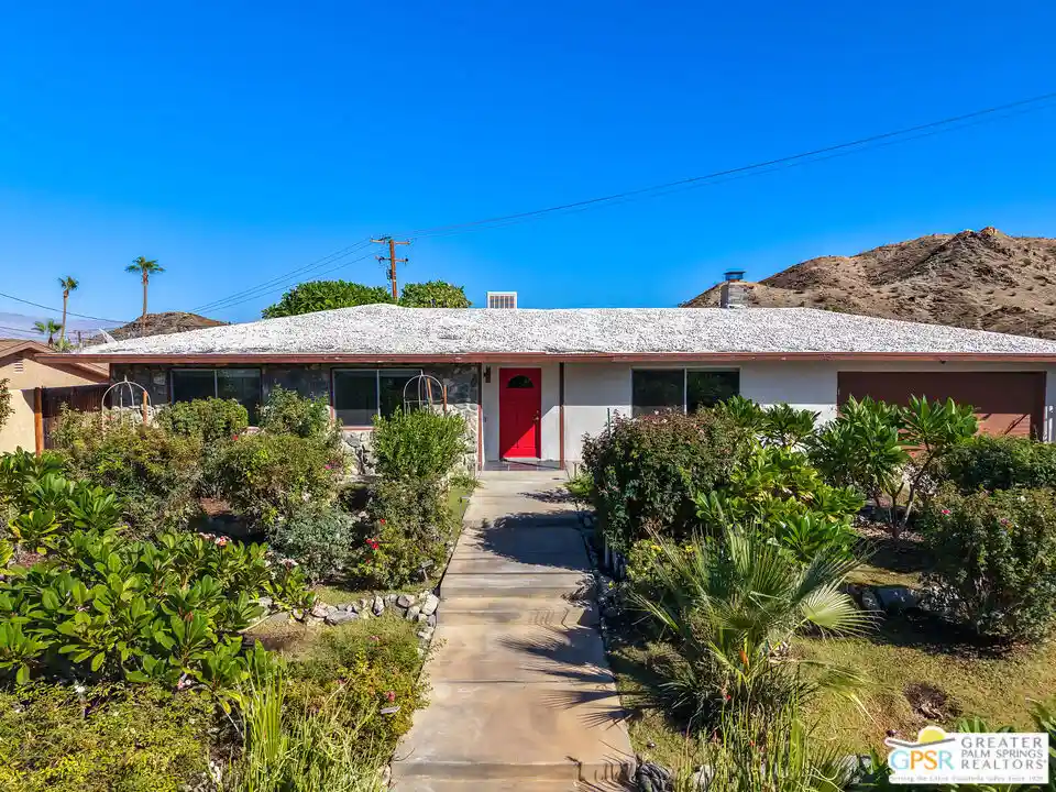 Single family home for sale at 38400 Dorn Rd, Cathedral City, CA 92234 | MLS# 26103003PS