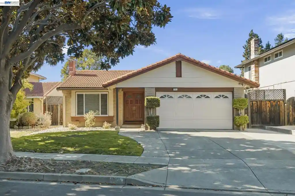 Single family home for sale at 225 Preston Ct, Fremont, CA 94536 | MLS# 41152295
