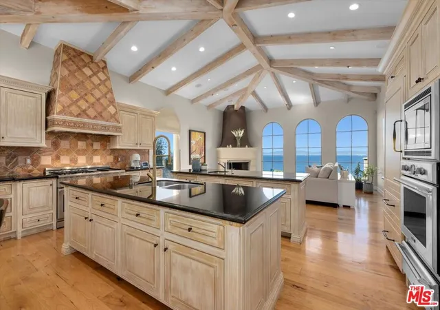 Photo 3 of Single family home for sale at 1128 Palos Verdes Dr, Palos Verdes Estates, CA 90274 | MLS# 26104527 | Listing updated on 2026-10-30