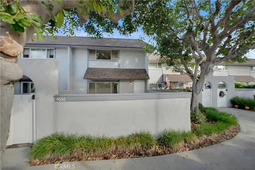 Photo 1 of Condo for sale at 4666 Ranchview, Huntington Beach, CA 92649 | MLS# OC26217814 | Listing updated on 2026-10-27