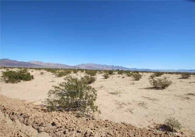 Photo 4 of Land for sale at 0 Wash Rd, 29 Palms, CA 92277 | MLS# SR26229851 | Listing updated on 2026-10-30