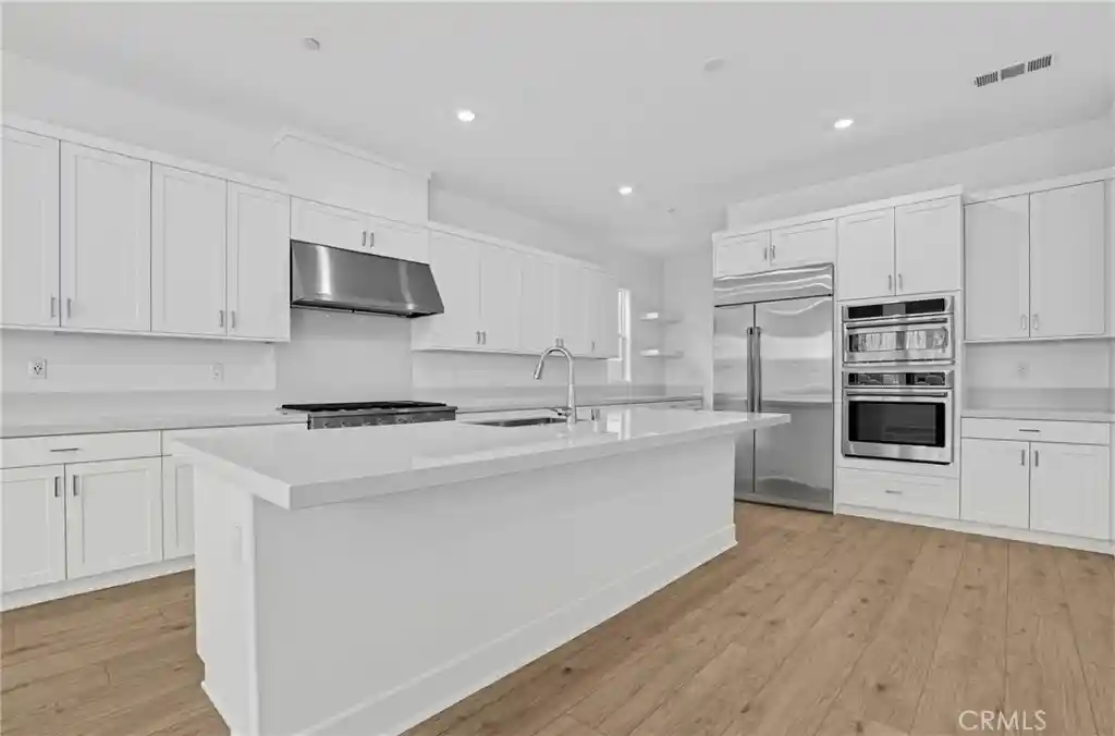 Photo 1 of Single family home for sale at 2025 Oreste Ln, Santa Paula, CA 93060 | MLS# OC26230949 | Listing updated on 2026-10-27