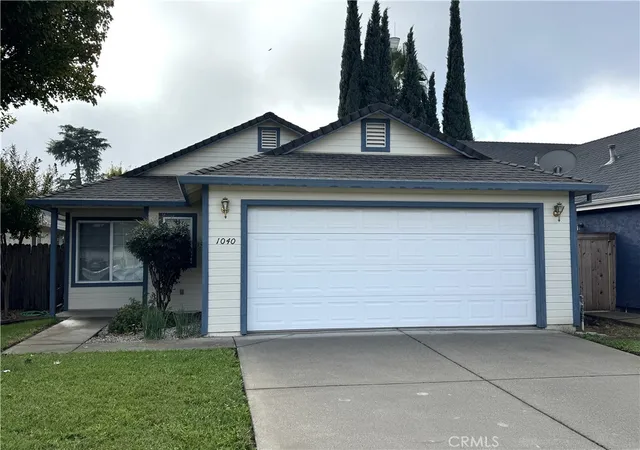 Single family home for sale at 1040 Regency Dr, Chico, CA 95926 | MLS# SN26231088