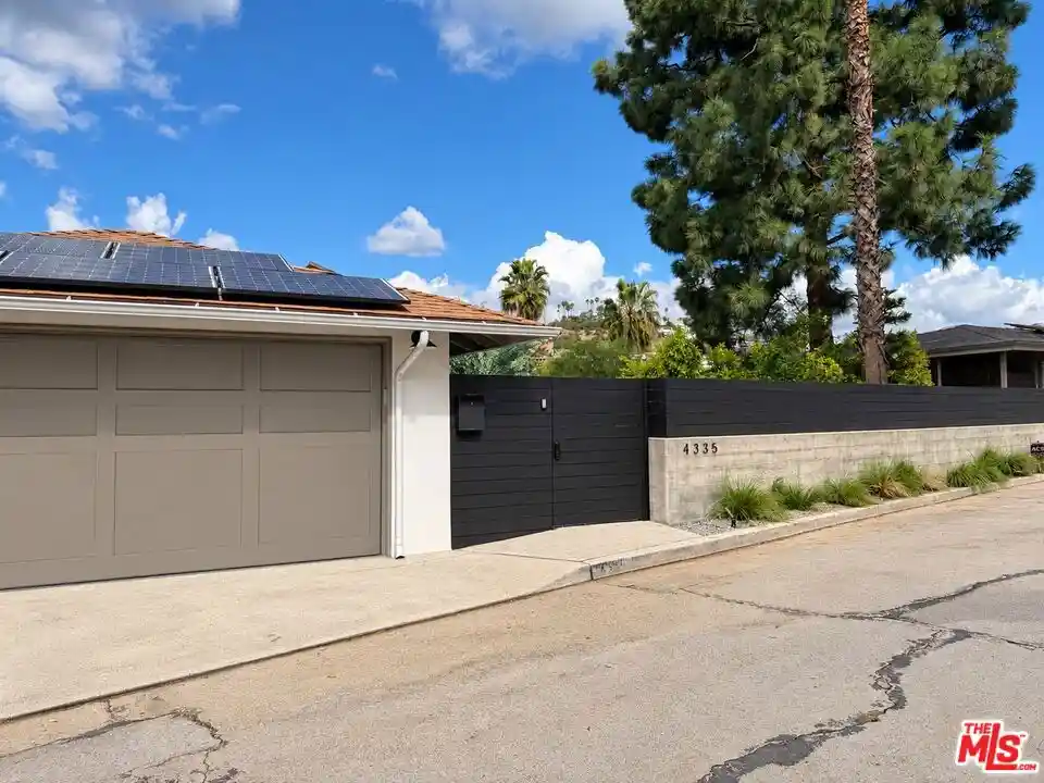 Photo 1 of Single family home for sale at 4335 Cedarhurst Cir, Los Angeles, CA 90027 | MLS# 26104386 | Listing updated on 2026-10-29