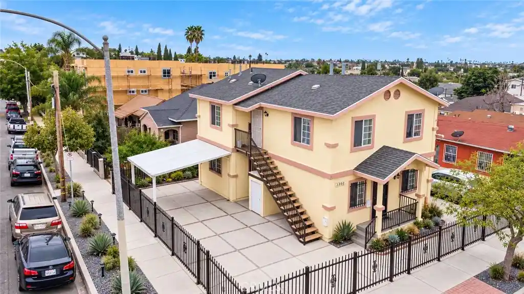 Photo 1 of Multi family home for sale at 2500 Fairmount, Los Angeles, CA 90033 | MLS# DW26231187 | Listing updated on 2026-10-28