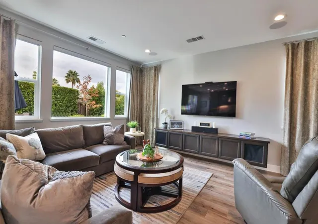 Photo 4 of Single family home for sale at 17065 Saint Brendan Loop, Morgan Hill, CA 95037 | MLS# ML82065137 | Listing updated on 2026-10-30