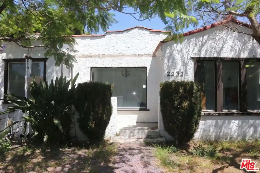 Single family home for sale at 2230 S Ridgeley Dr, Los Angeles, CA 90016 | MLS# 26104709