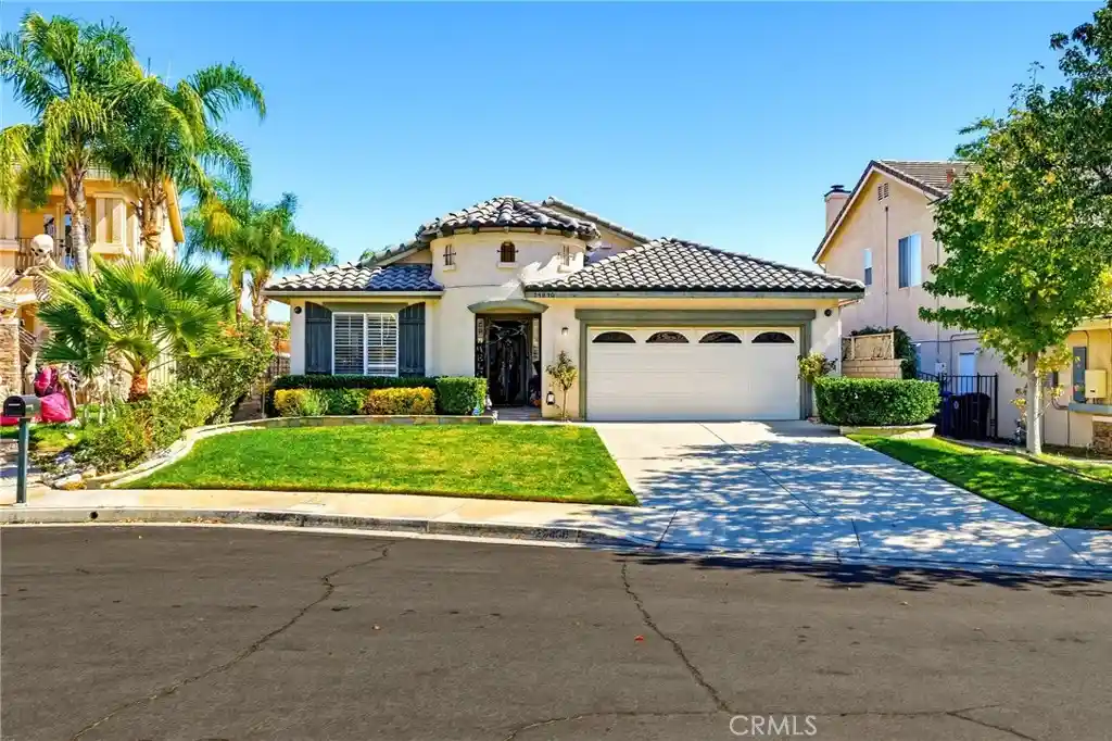 Single family home for sale at 25830 Barnett Ln, Stevenson Ranch, CA 91381 | MLS# PW26221785