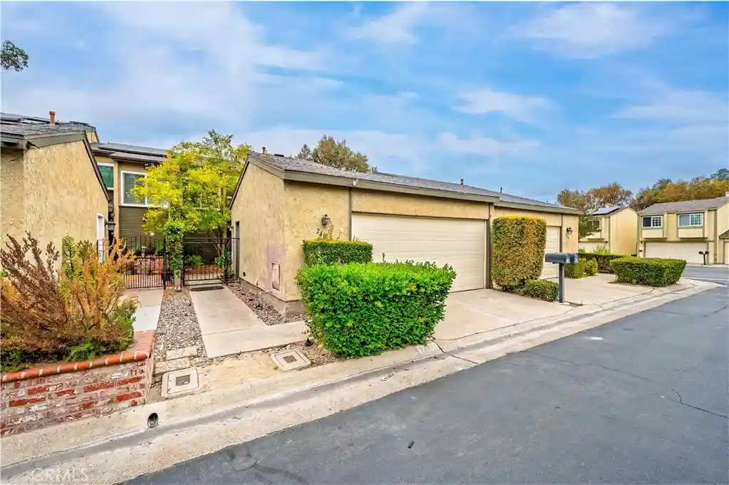 Single family home for sale at 24612 Zena Ct, Mission Viejo, CA 92691 | MLS# OC26231544