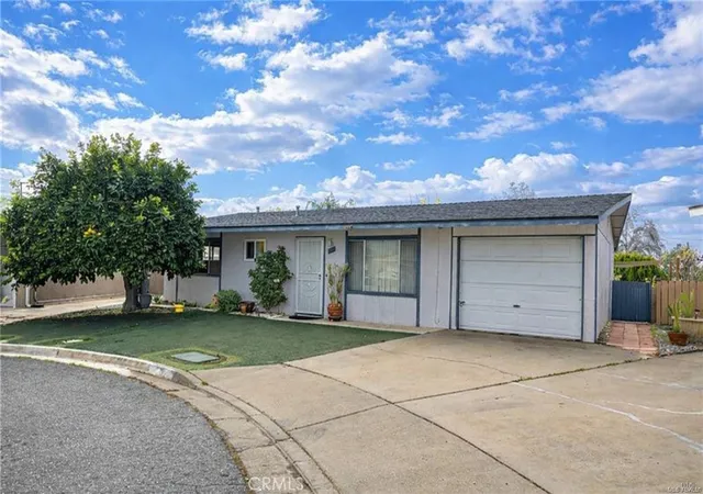 Single family home for sale at 861 Majela, Hemet, CA 92543 | MLS# SW26231558