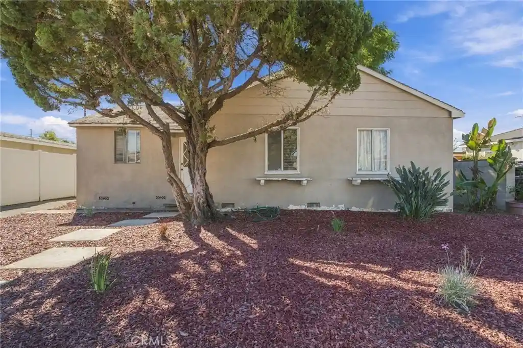 Photo 1 of Single family home for sale at 12410 Lull St, North Hollywood, CA 91605 | MLS# SR26227093 | Listing updated on 2026-10-30