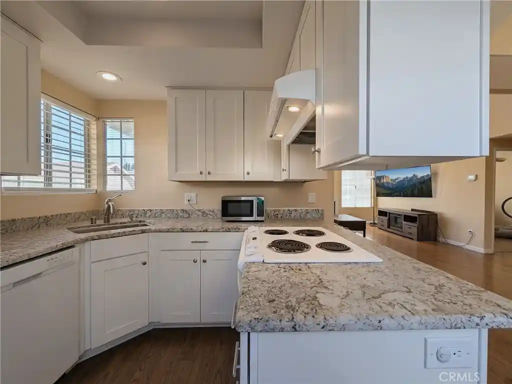 Townhouse for sale at 346 Riverview Way, Oceanside, CA 92057 | MLS# TR26231687