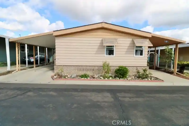 Photo 1 of Manufactured home for sale at 14011 Lake Glen Dr #60, La Mirada, CA 90638 | MLS# OC26231964 | Listing updated on 2026-10-30