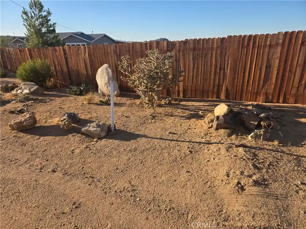 Land for sale at 55560 Massachusets Ave, Landers, CA 92285 | MLS# JT26231991