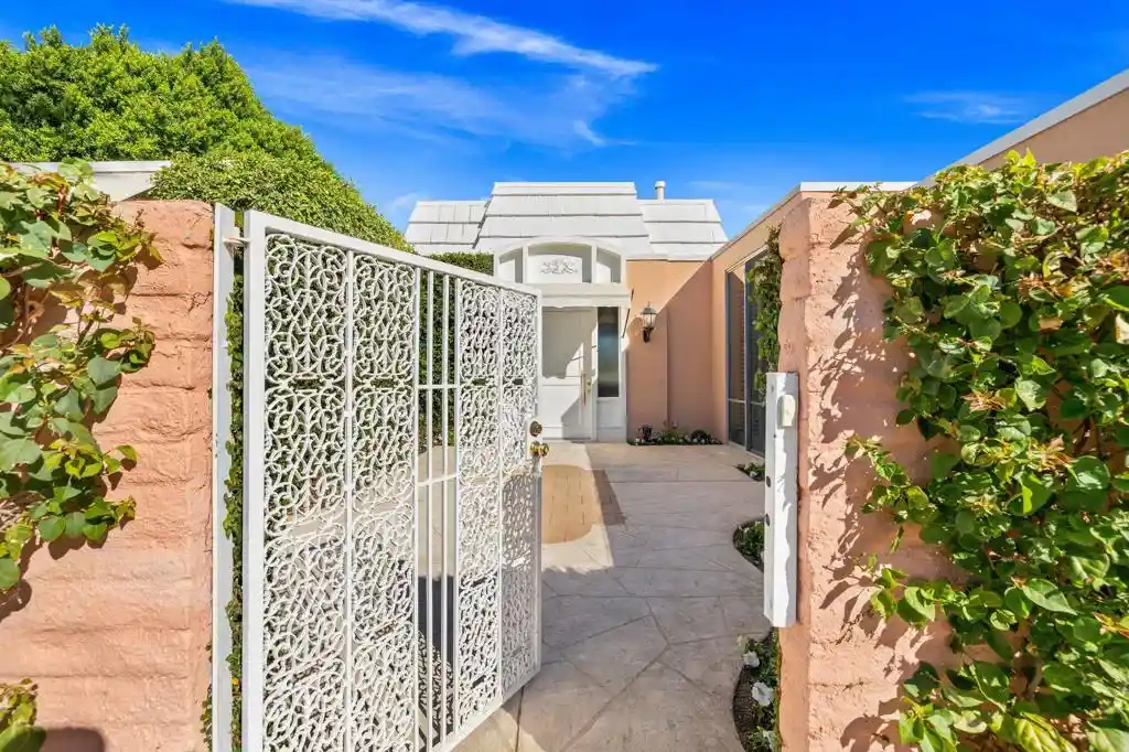 Single family home for sale at 47140 El Menara Cir, Palm Desert, CA 92260 | MLS# 219155013DA