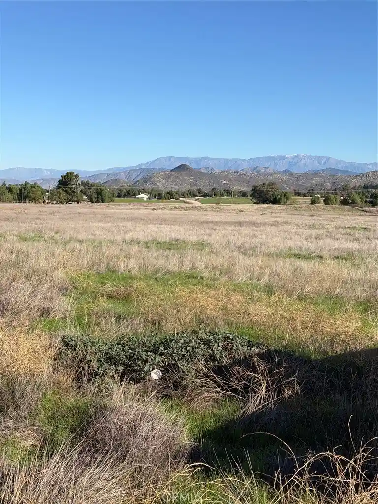 Photo 1 of Land for sale at 0 Cameron (santa Fe) St, Hemet, CA 92543 | MLS# SW26232034 | Listing updated on 2026-10-28