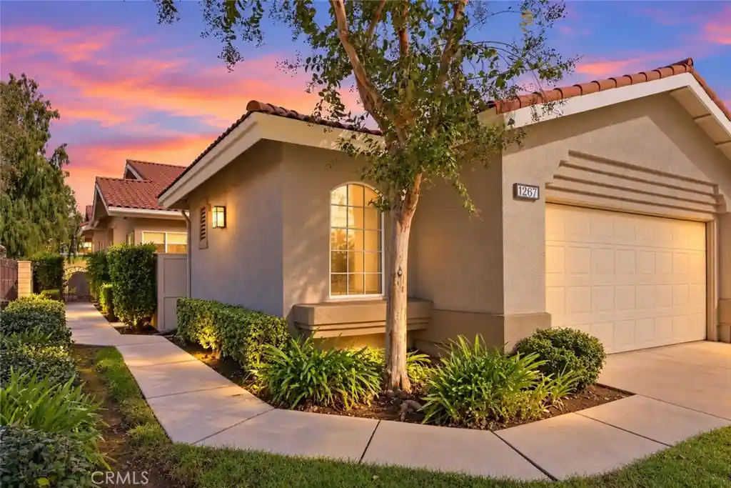 Condo for sale at 1267 Upland Hills Dr S, Upland, CA 91786 | MLS# CV26218277