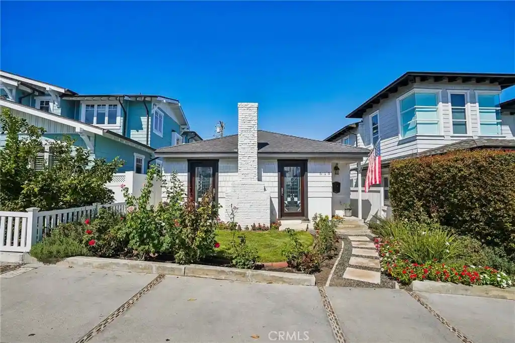 Photo 1 of Single family home for sale at 515 24th Street, Manhattan Beach, CA 90266 | MLS# SB26201838 | Listing updated on 2026-10-28