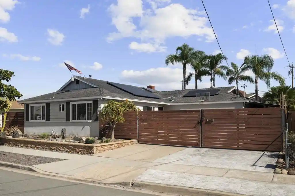 Single family home for sale at 4329 Mount Henry Ave, San Diego, CA 92117 | MLS# NDP2609860