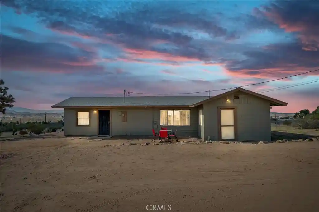 Photo 1 of Single family home for sale at 24607 Shoshone Rd, Apple Valley, CA 92307 | MLS# HD26230345 | Listing updated on 2026-10-30