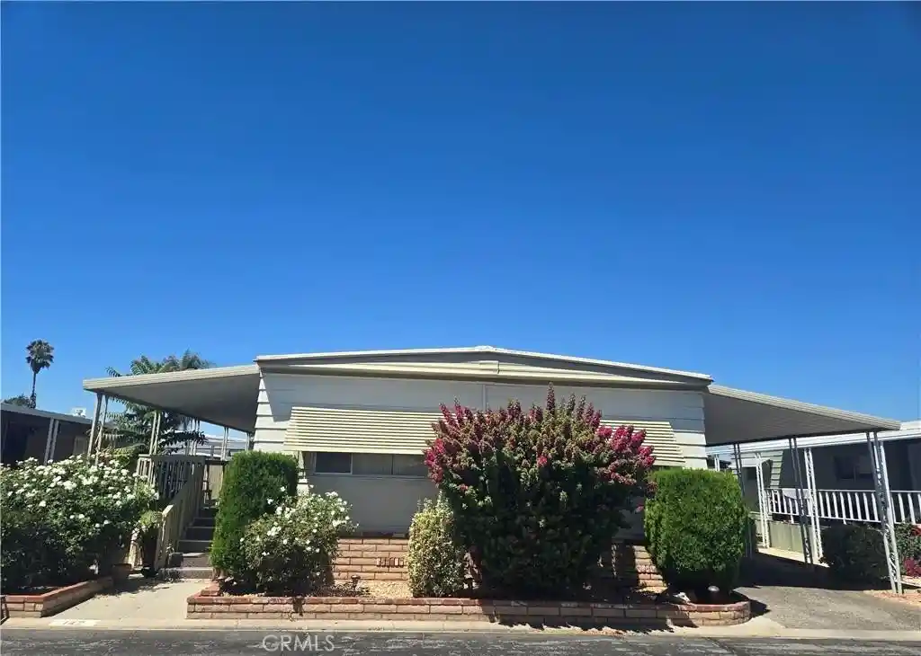 Manufactured home for sale at 2205 W Acacia Ave #142, Hemet, CA 92545 | MLS# SW26232280