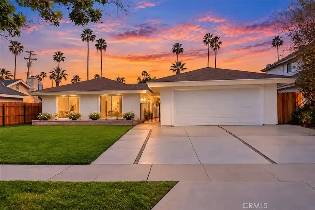 Single family home for sale at 3108 Coolidge Ave, Costa Mesa, CA 92626 | MLS# WS26225622