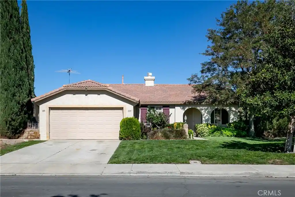 Single family home for sale at 1519 W Ave H1, Lancaster, CA 93534 | MLS# GD26231967 | Listing updated on 2026-10-28