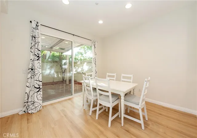 Photo 4 of Condo for sale at 905 Somerville, Irvine, CA 92620 | MLS# OC26232326 | Listing updated on 2026-10-30