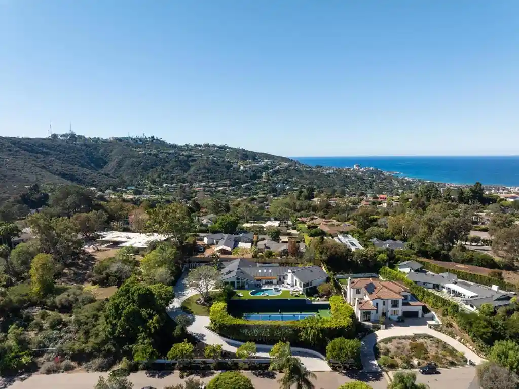 Photo 1 of Mansion for sale at 3013 Woodford Dr, La Jolla, CA 92037 | MLS# 260025793SD | Listing updated on 2026-10-30