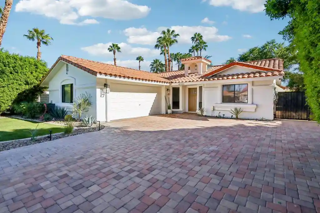 Single family home for sale at 68335 Descanso Cir, Cathedral City, CA 92234 | MLS# 219155042DA