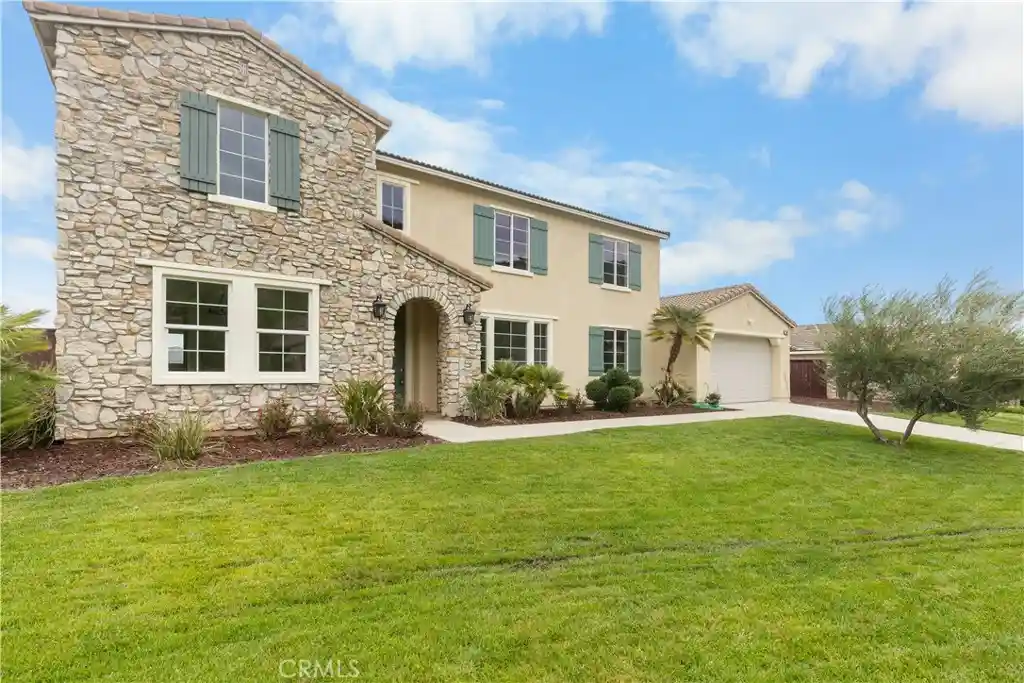 Single family home for sale at 20602 Fox Den, Wildomar, CA 92595 | MLS# SW26231802