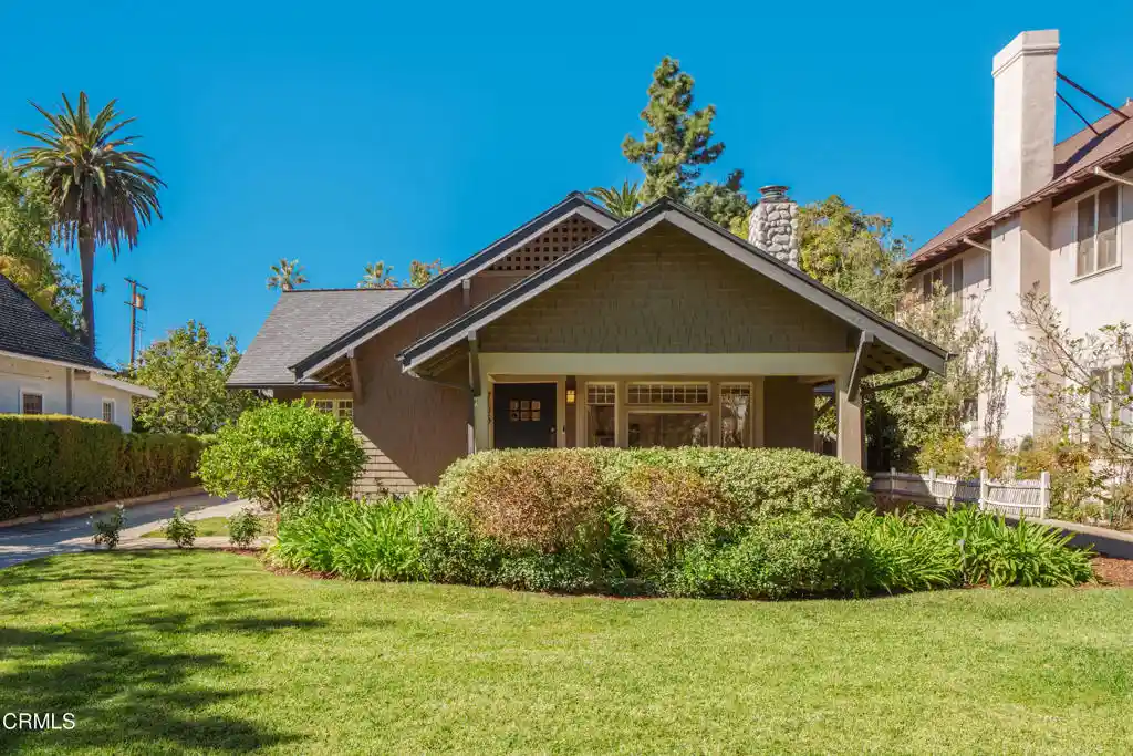 Single family home for sale at 755 S El Molino Ave, Pasadena, CA 91106 | MLS# P1-29400