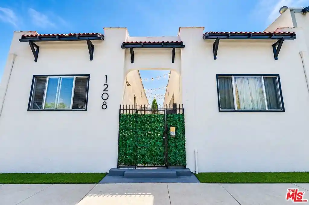 Multi family home for sale at 1208 Daisy Ave, Long Beach, CA 90813 | MLS# 26104579