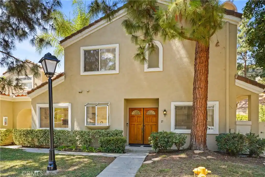 Photo 1 of Townhouse for sale at 17 Barcelona, Aliso Viejo, CA 92656 | MLS# SW26232394 | Listing updated on 2026-10-29
