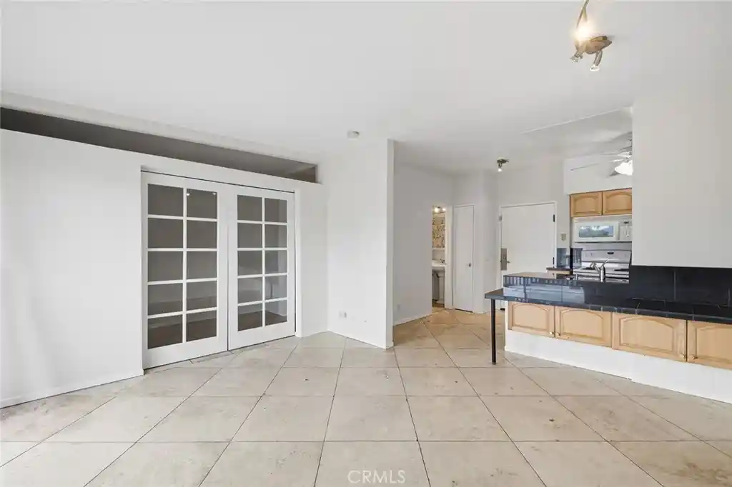 Condo for sale at 20234 Cantara St #330, Winnetka, CA 91306 | MLS# SR26232390 | Listing updated on 2026-10-29