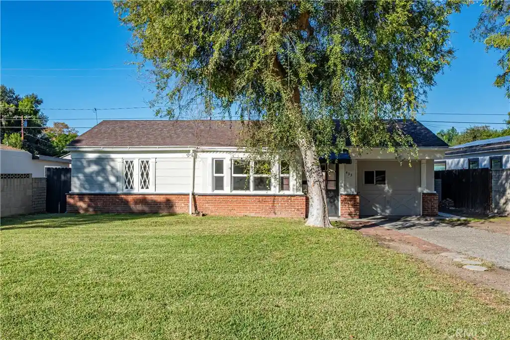 Single family home for sale at 433 S Grand, Glendora, CA 91741 | MLS# CV26232400