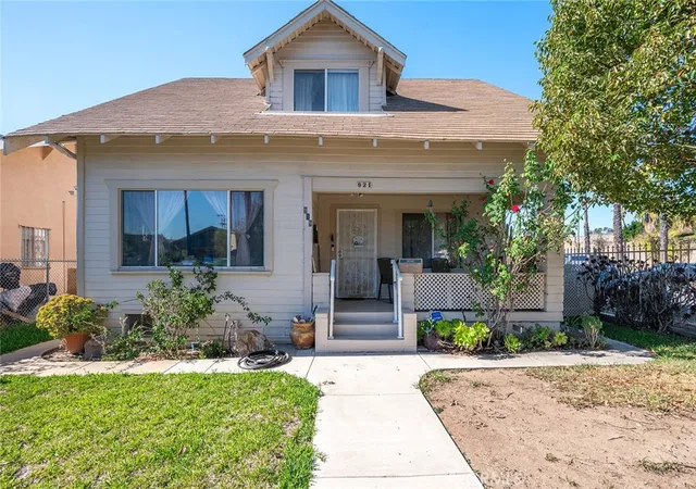 Photo 3 of House for sale at 919 S Bernal, Los Angeles, CA 90023 | MLS# CV26232493 | Listing updated on 2026-10-30